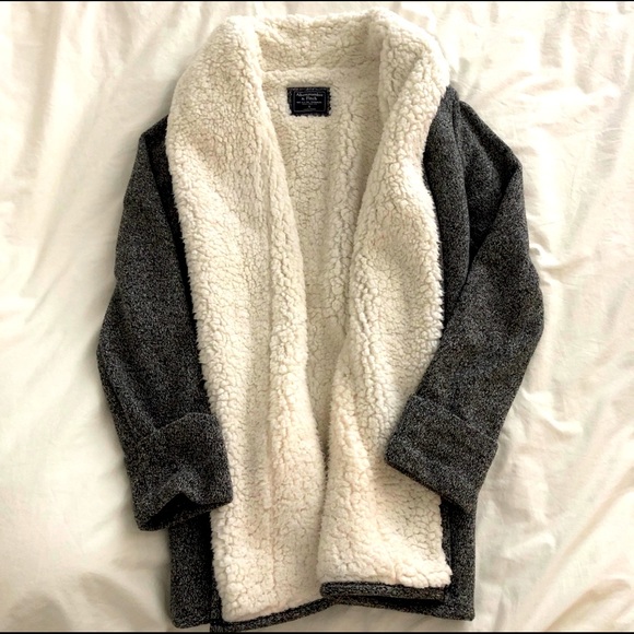 Abercrombie & Fitch Jackets & Blazers - Abercrombie & Fitch Gray Sherpa Jacket